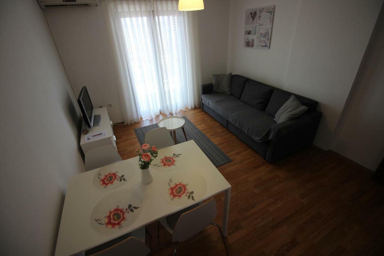 Apartments Nikola Novi Vinodolski Exterior photo